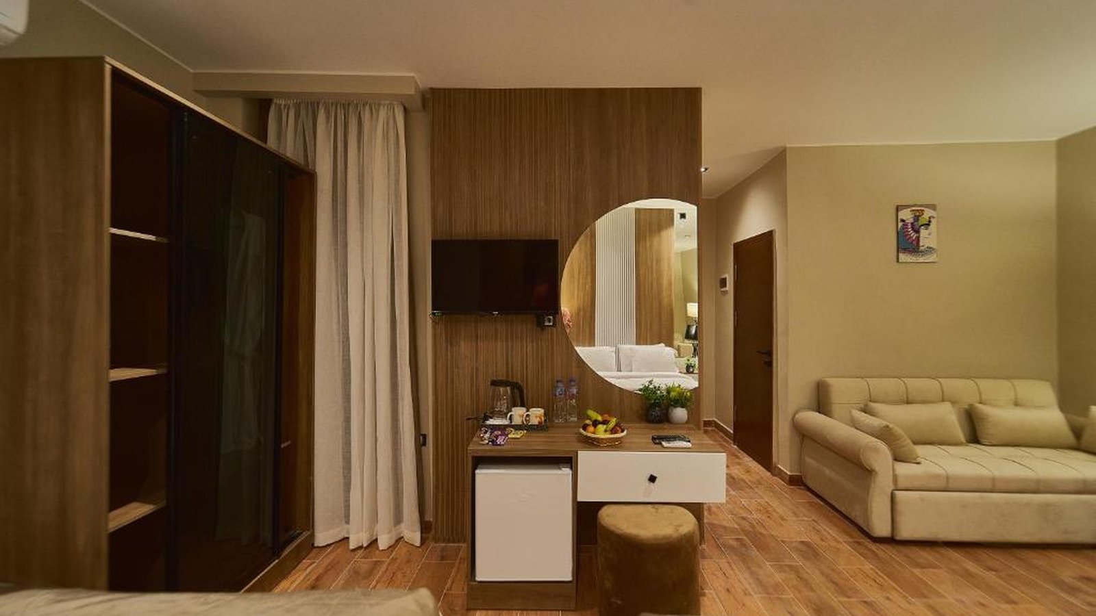 Panorama Pyramid Hotel