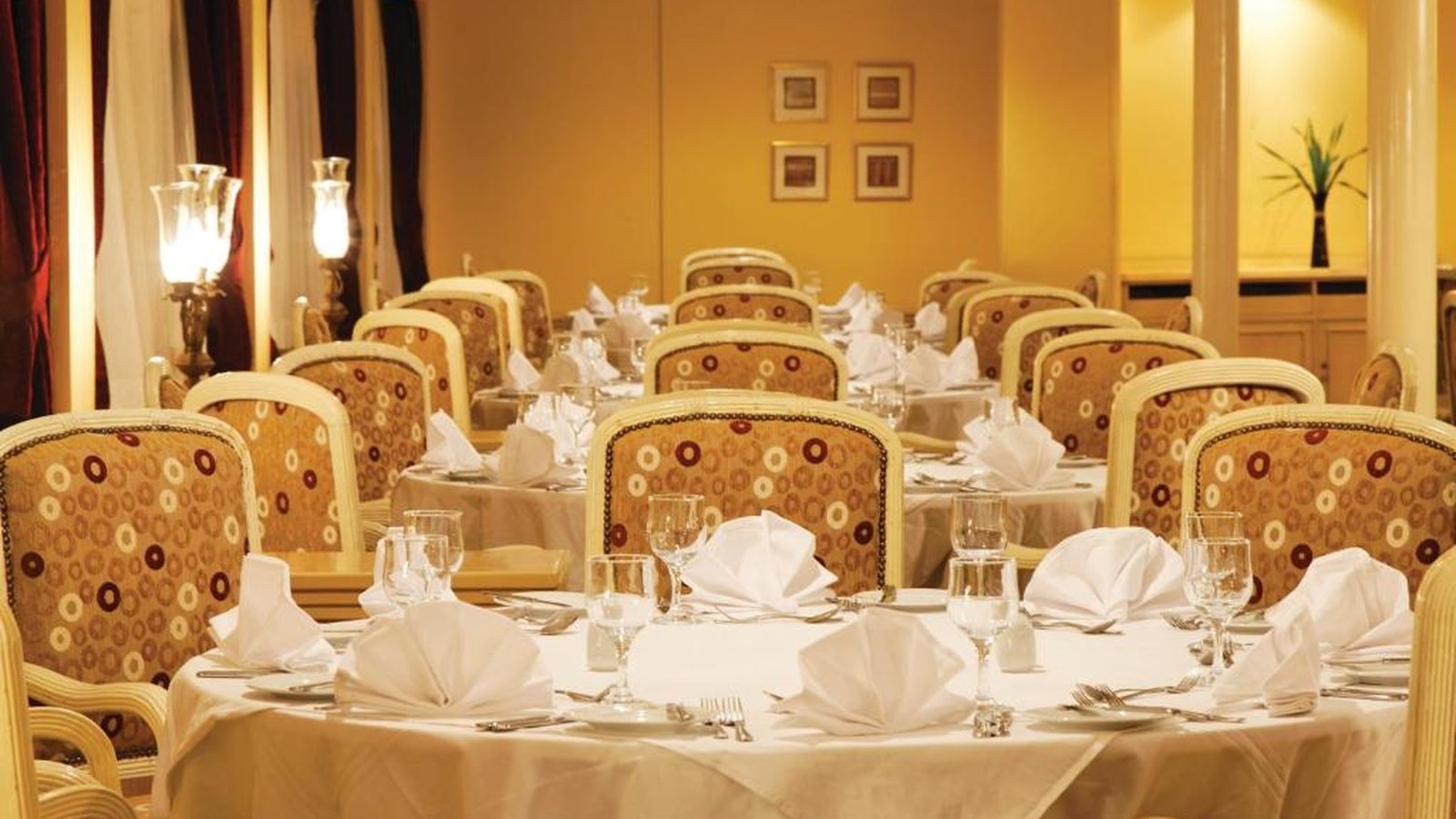 Mövenpick MS Prince Abbas